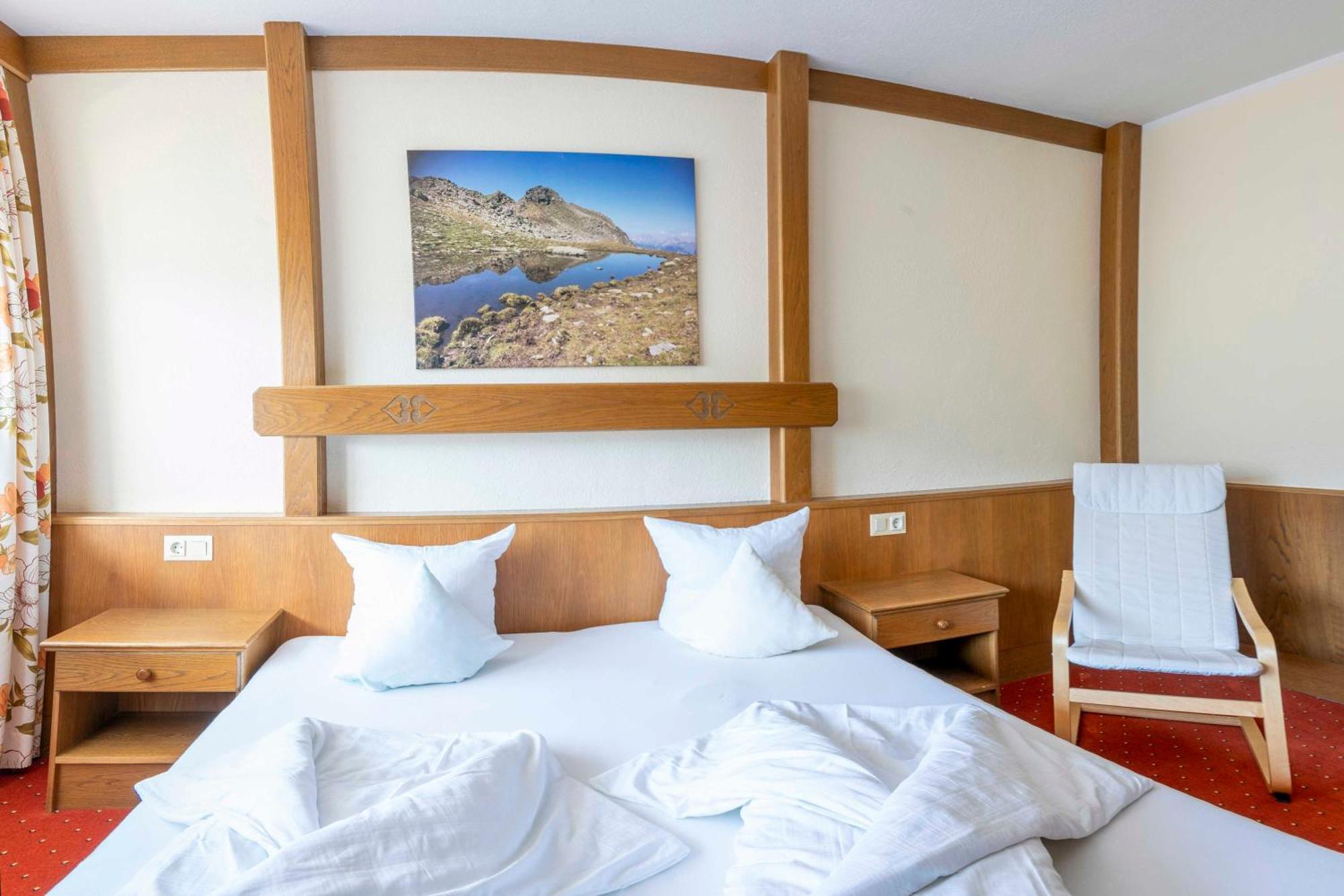 Ferienwohnungen Monja Und Dietmar Thoeni Arzl im Pitztal Ngoại thất bức ảnh